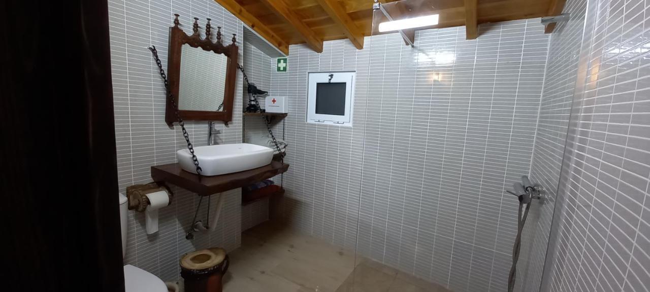 Casa Da Bisa - Santa Maria - Acores Santa Bárbara المظهر الخارجي الصورة